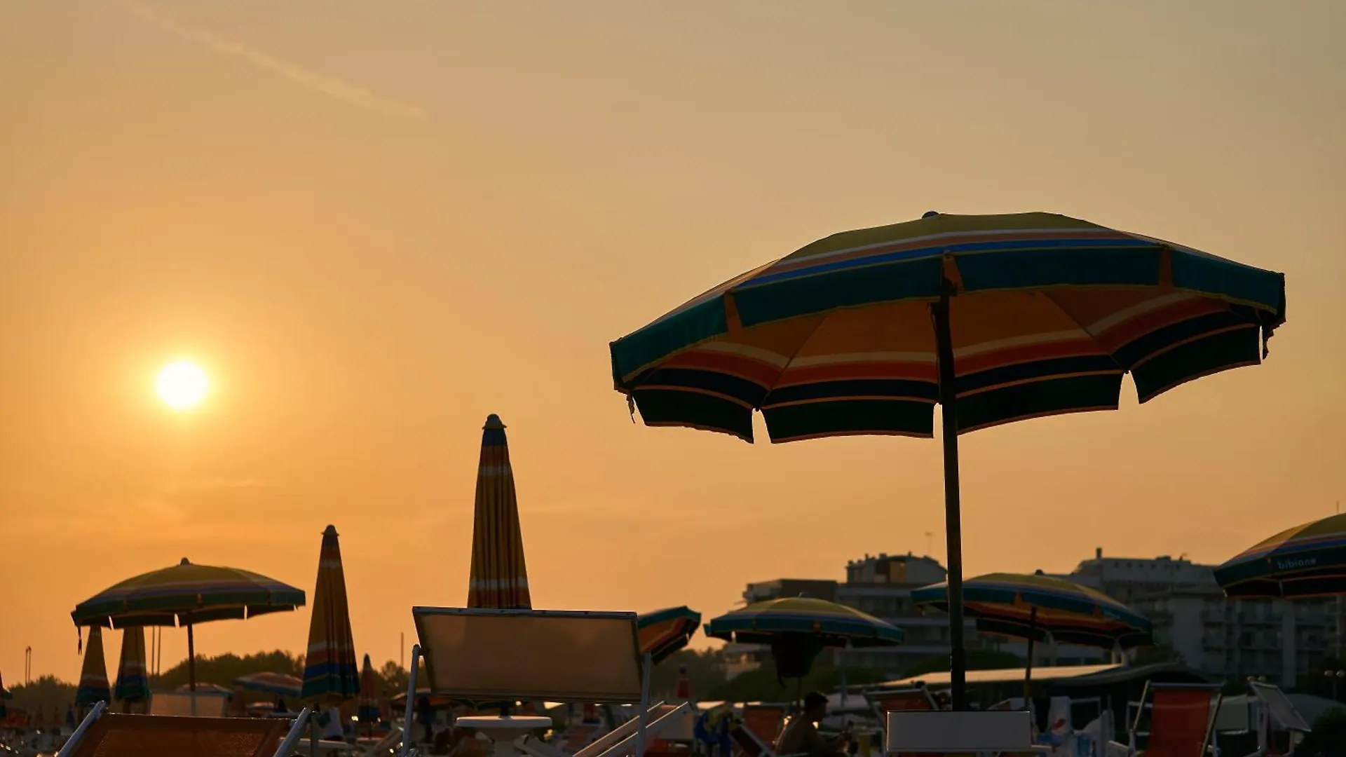 Flat In A Building Surrounded By A Garden Apartment Bibione