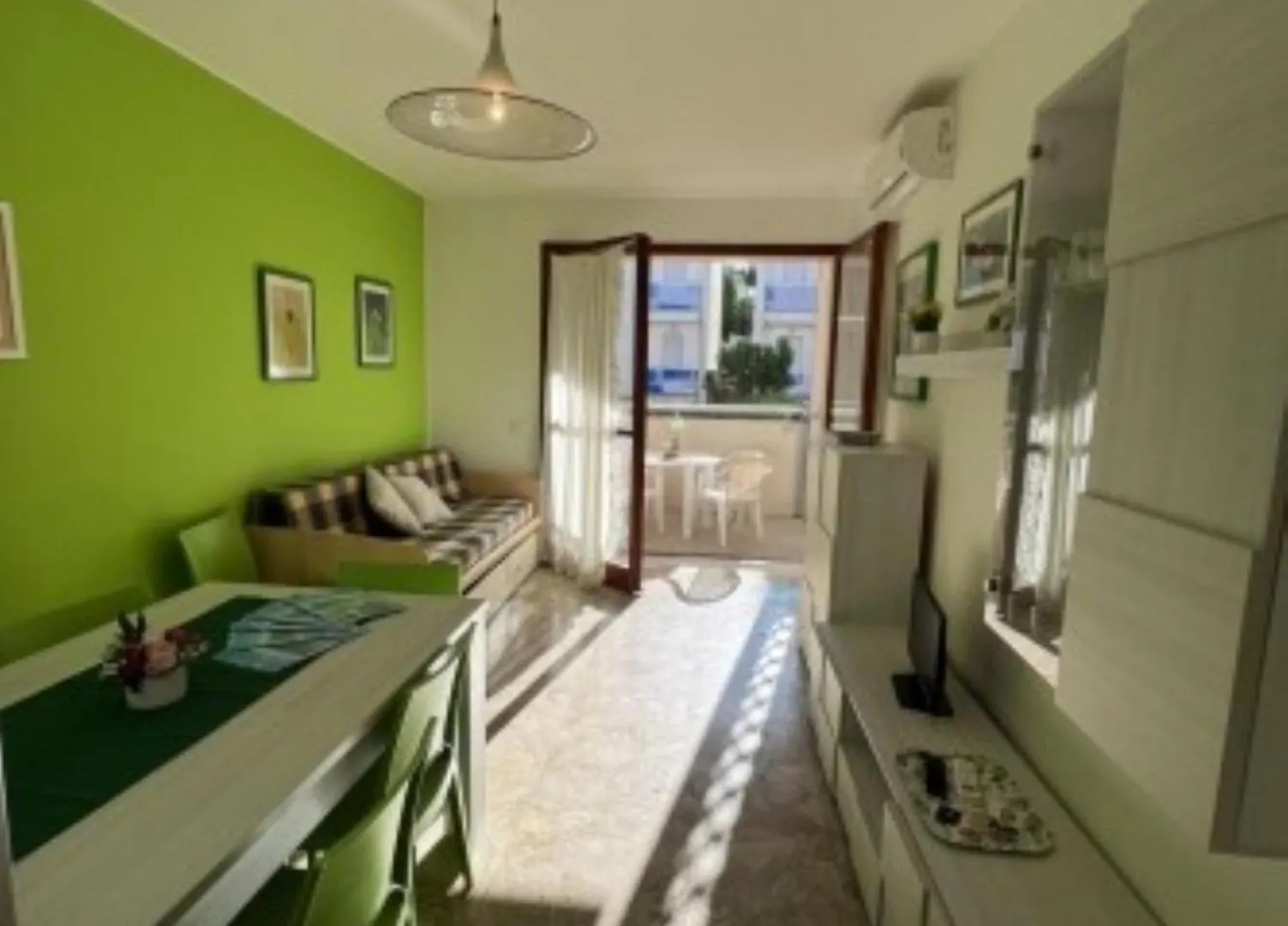 Flat In A Building Surrounded By A Garden Apartment Bibione 0*,